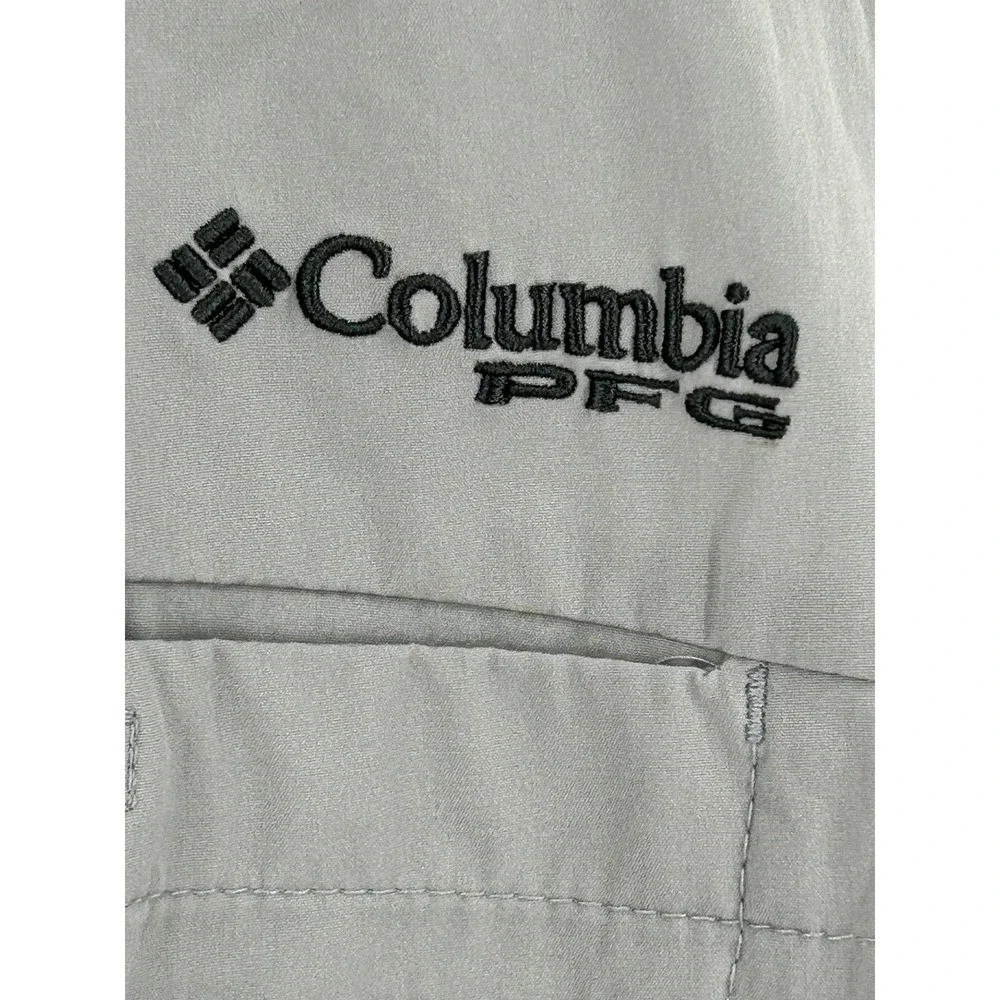 Columbia PFG Mens Gray Omni-Shade Performance Fishing Cargo Shorts XL 8L‎